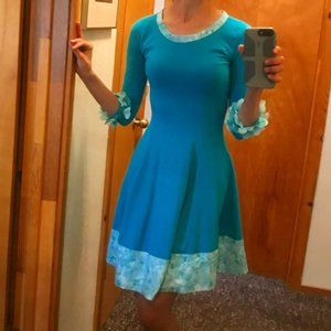 Rockabilly 1950s Style Aqua Turquoise A-Line Dress with Floral Accents and Belt